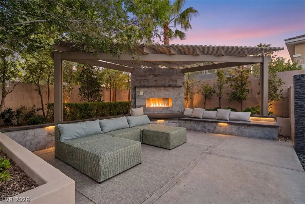 9504 Balatta Canyon, Las Vegas, NV 89144