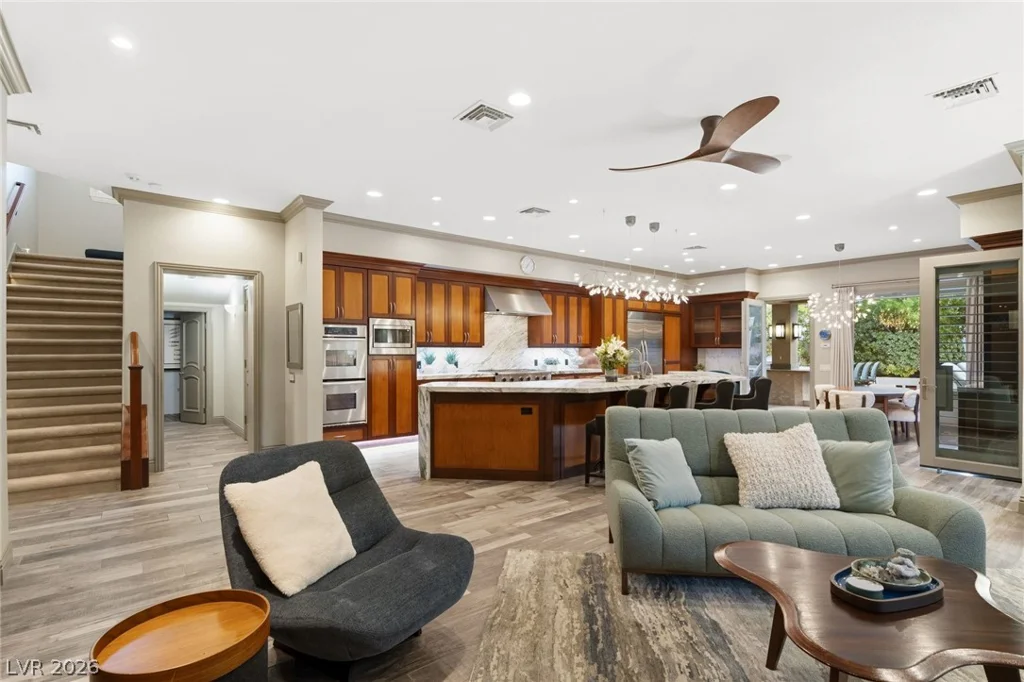 9504 Balatta Canyon, Las Vegas, NV 89144