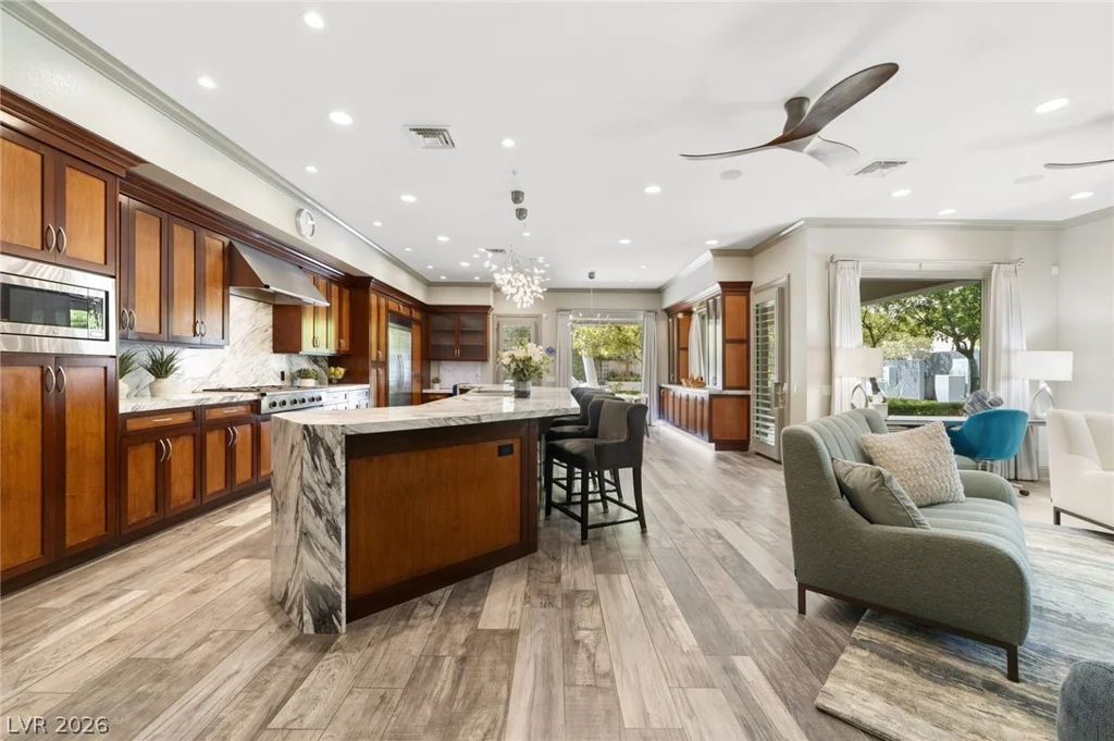 9504 Balatta Canyon, Las Vegas, NV 89144