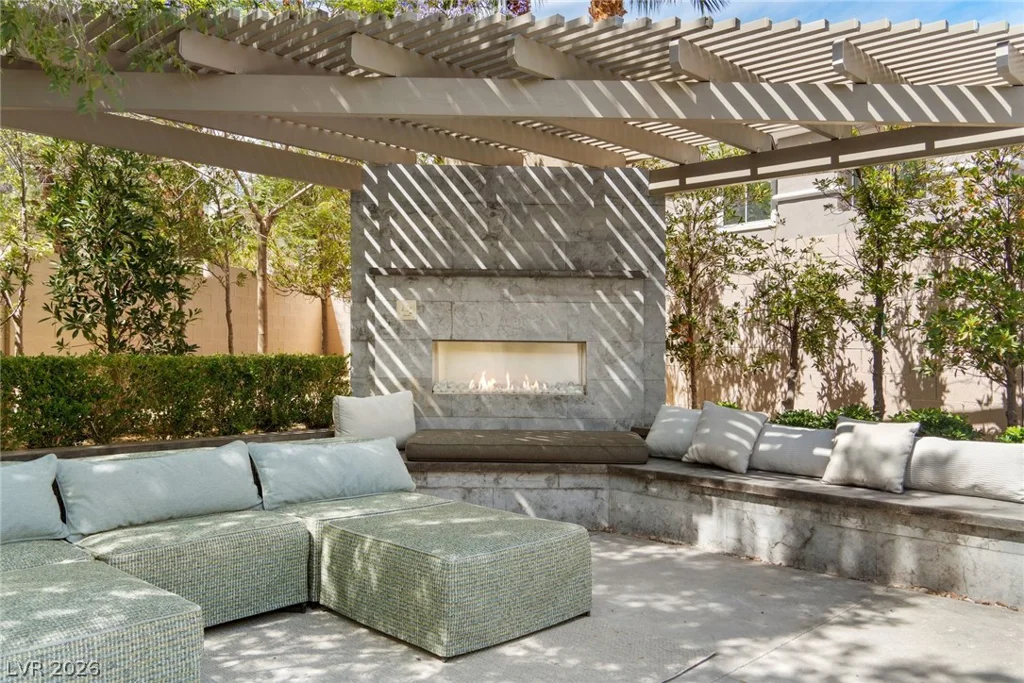9504 Balatta Canyon, Las Vegas, NV 89144