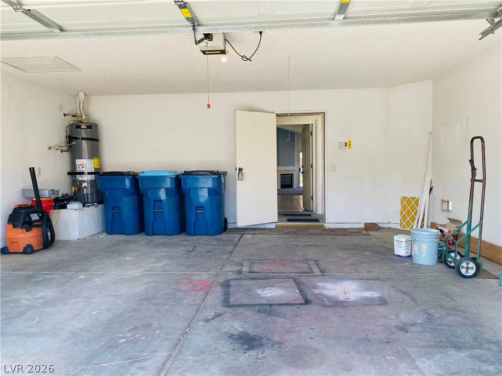 7820 Ravenhollow, Las Vegas, NV 89145