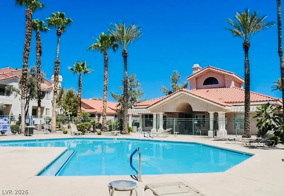 7820 Ravenhollow, Las Vegas, NV 89145
