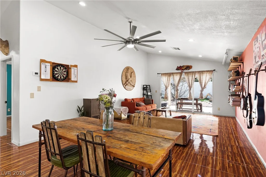 8309 Monico Valley, Las Vegas, NV 89128