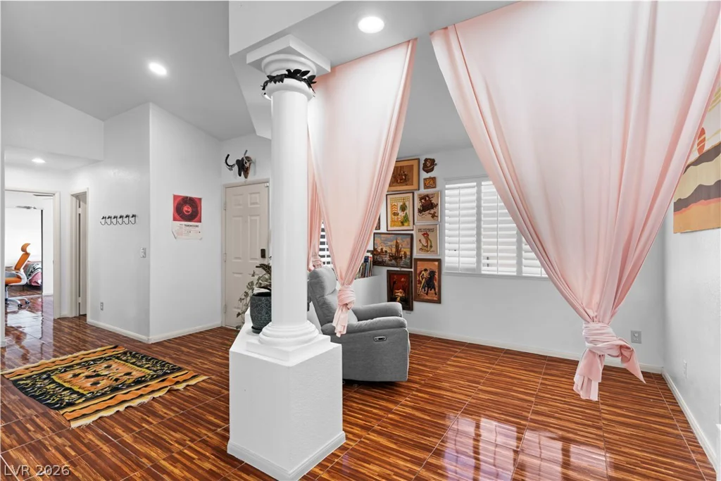 8309 Monico Valley, Las Vegas, NV 89128