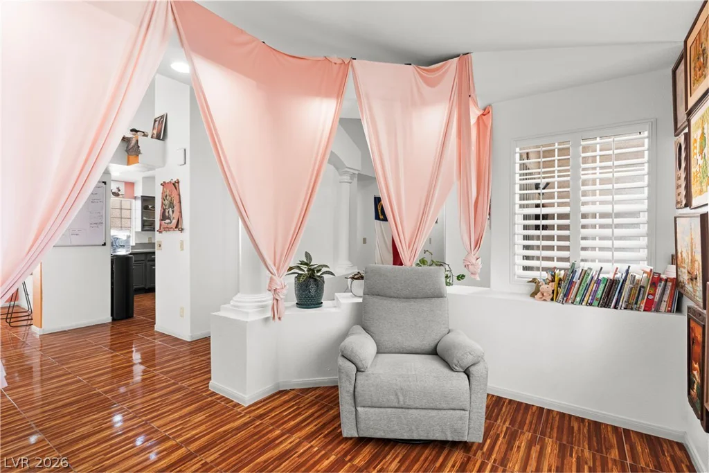 8309 Monico Valley, Las Vegas, NV 89128