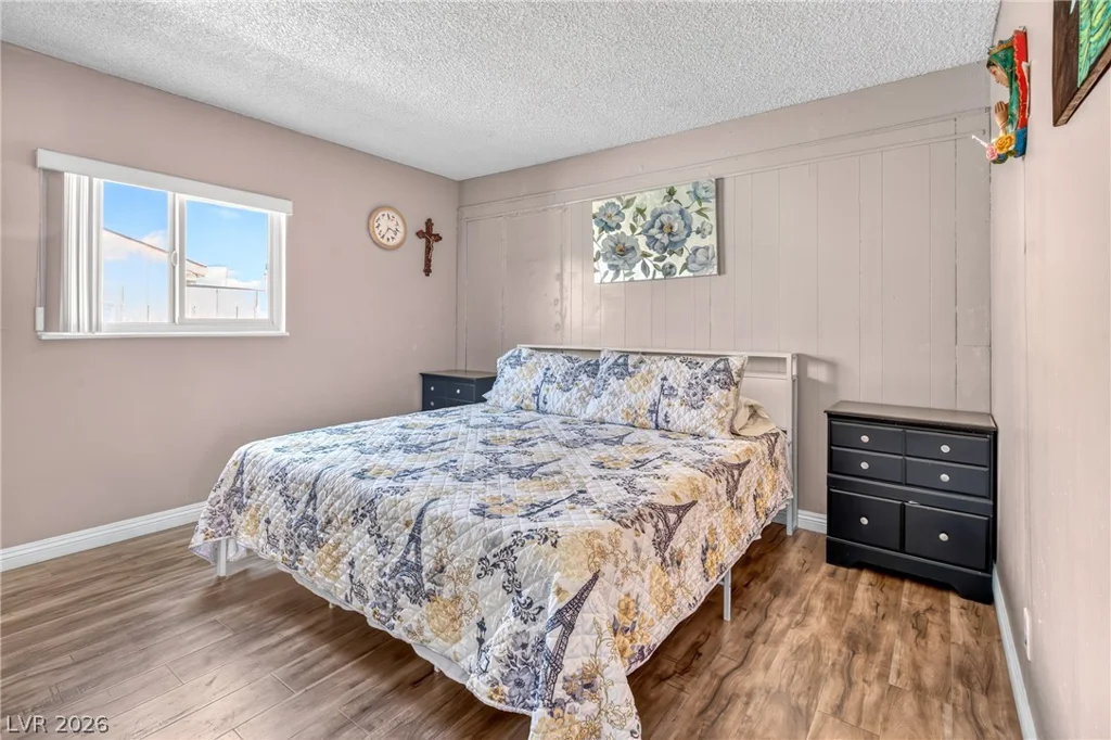 4302 Cloverhill, Las Vegas, NV 89147