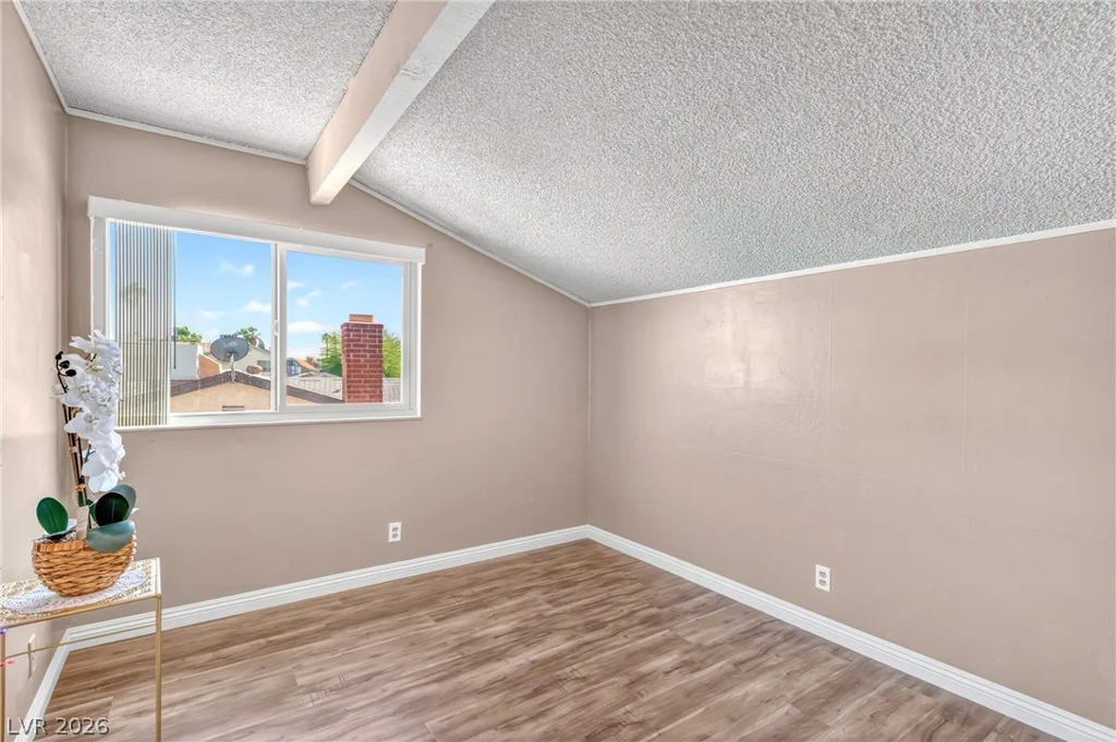 4302 Cloverhill, Las Vegas, NV 89147