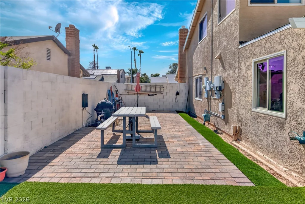 4302 Cloverhill, Las Vegas, NV 89147