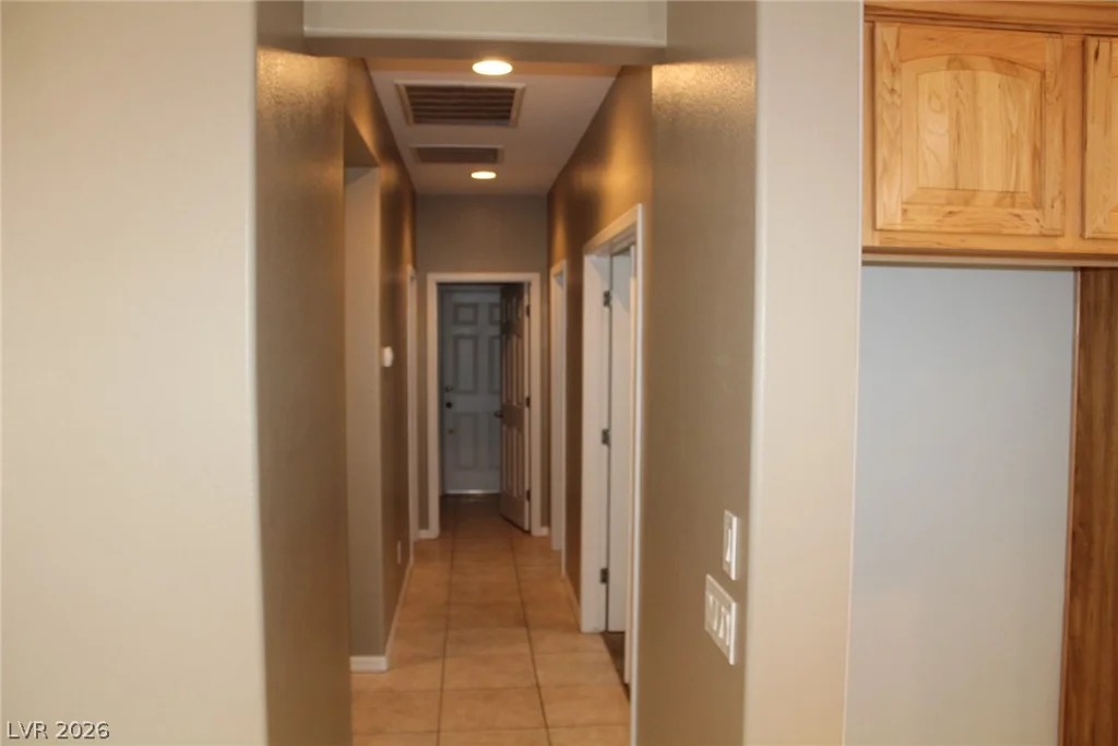 8412 River Ridge, Las Vegas, NV 89131