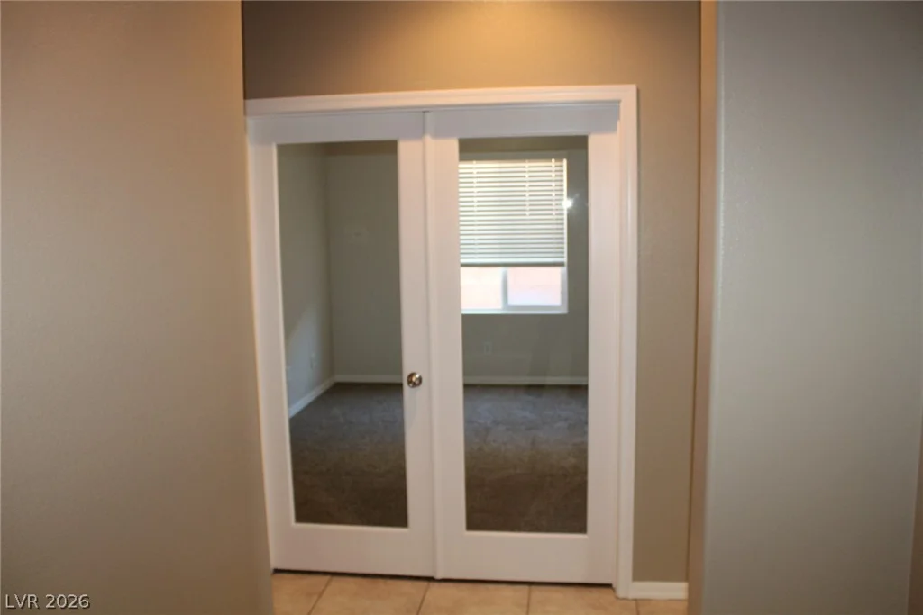 8412 River Ridge, Las Vegas, NV 89131