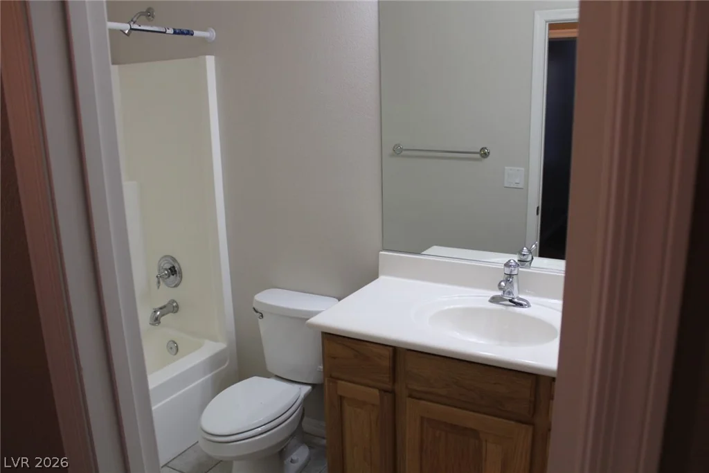 8412 River Ridge, Las Vegas, NV 89131