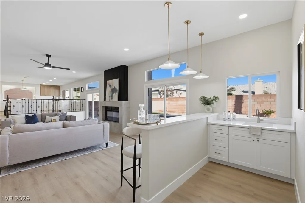 7536 Gossamer Wind, Las Vegas, NV 89139