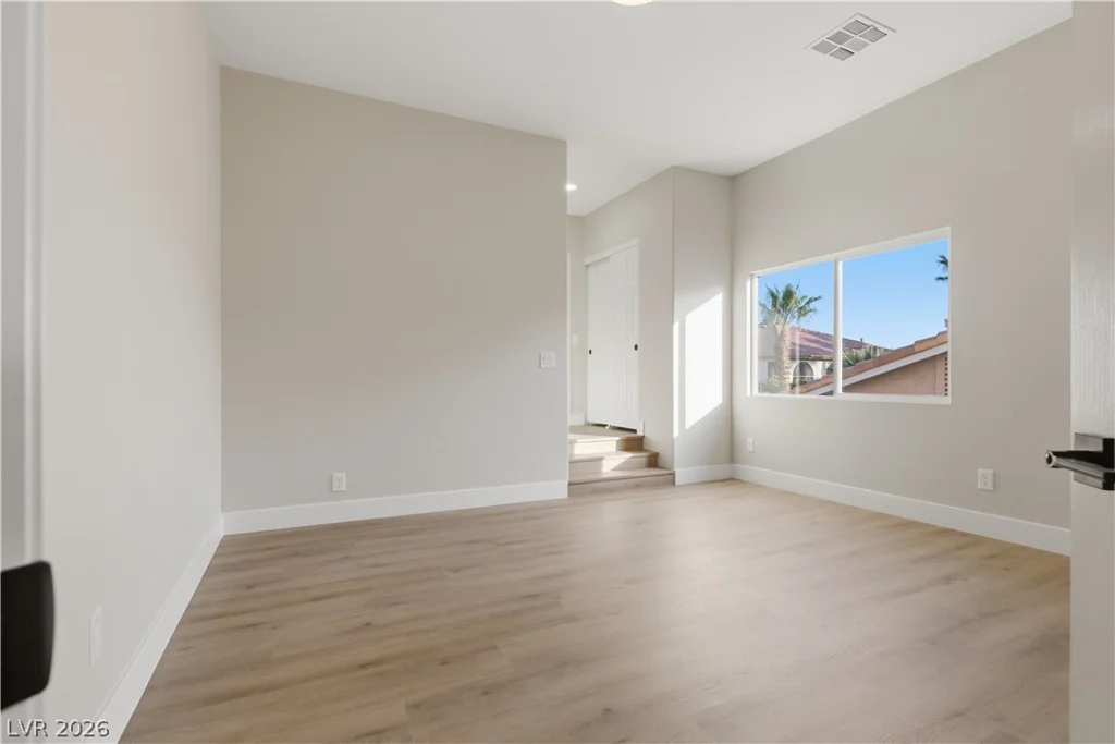7536 Gossamer Wind, Las Vegas, NV 89139