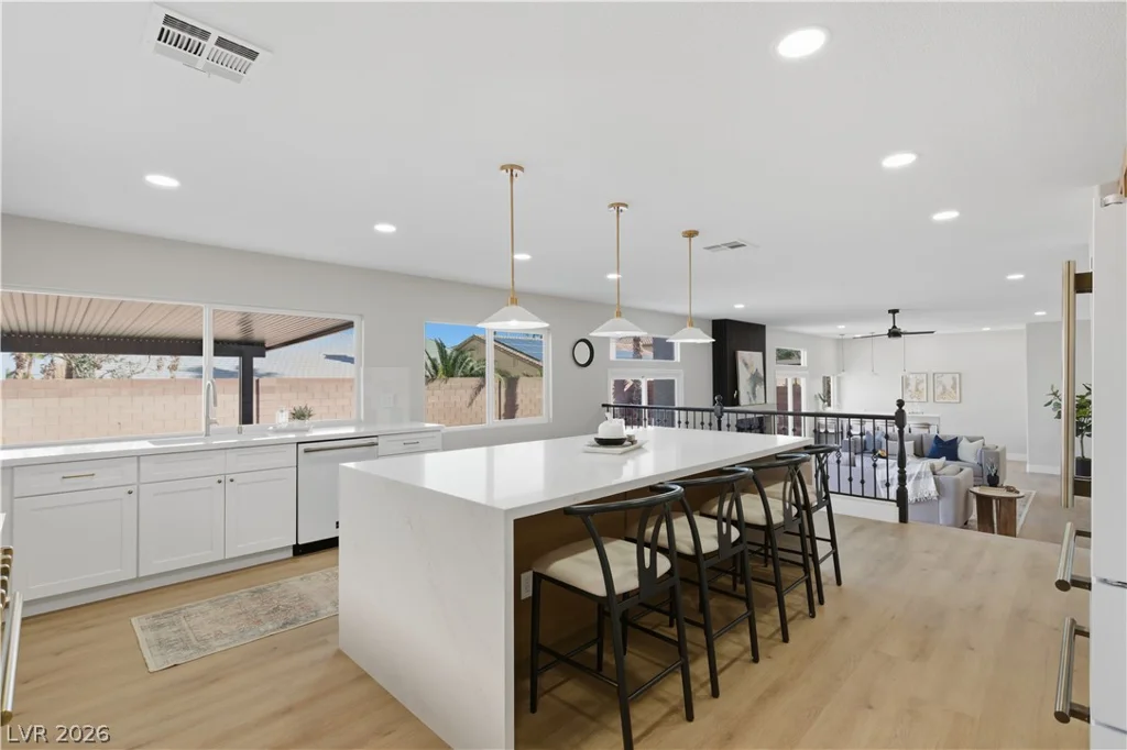 7536 Gossamer Wind, Las Vegas, NV 89139