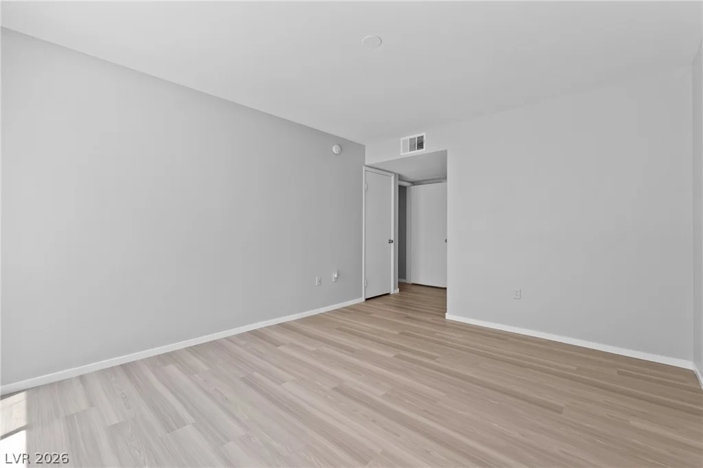 5710 Tropicana, Las Vegas, NV 89122