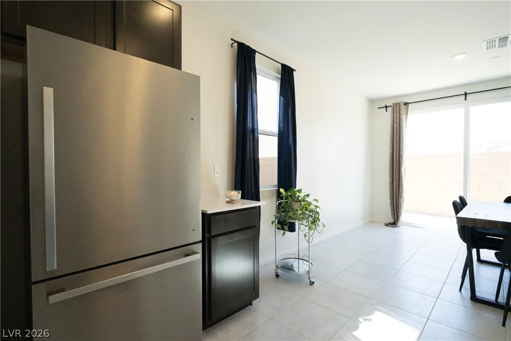8447 Vacarez, Las Vegas, NV 89149