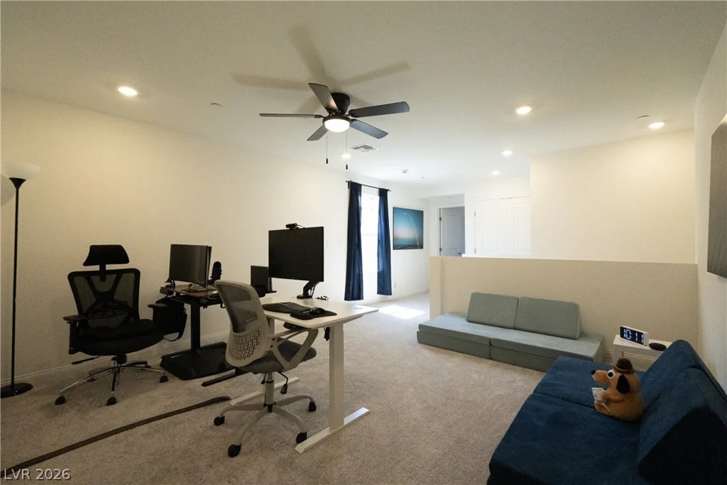 8447 Vacarez, Las Vegas, NV 89149