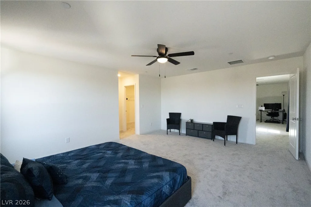 8447 Vacarez, Las Vegas, NV 89149