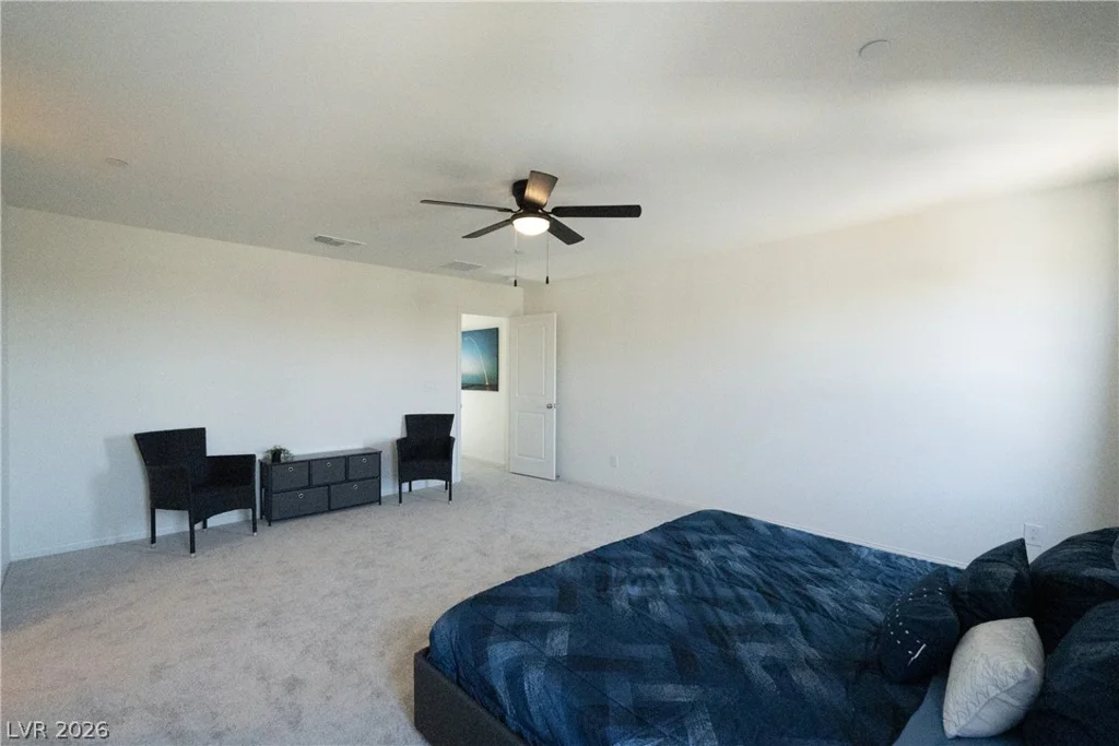 8447 Vacarez, Las Vegas, NV 89149