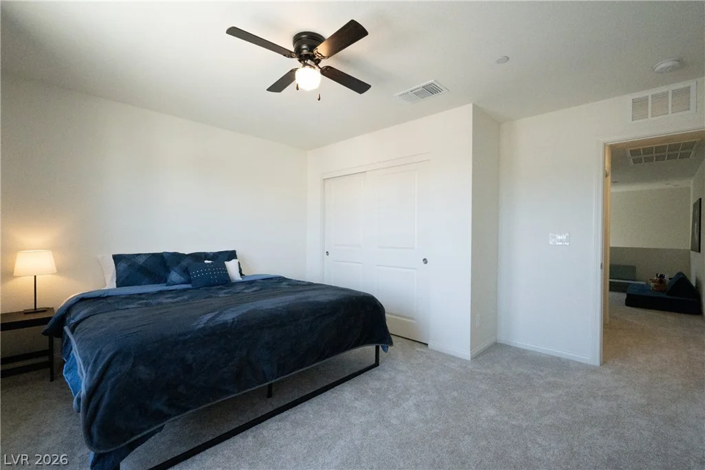 8447 Vacarez, Las Vegas, NV 89149