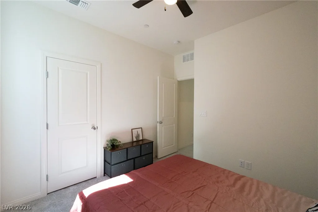 8447 Vacarez, Las Vegas, NV 89149