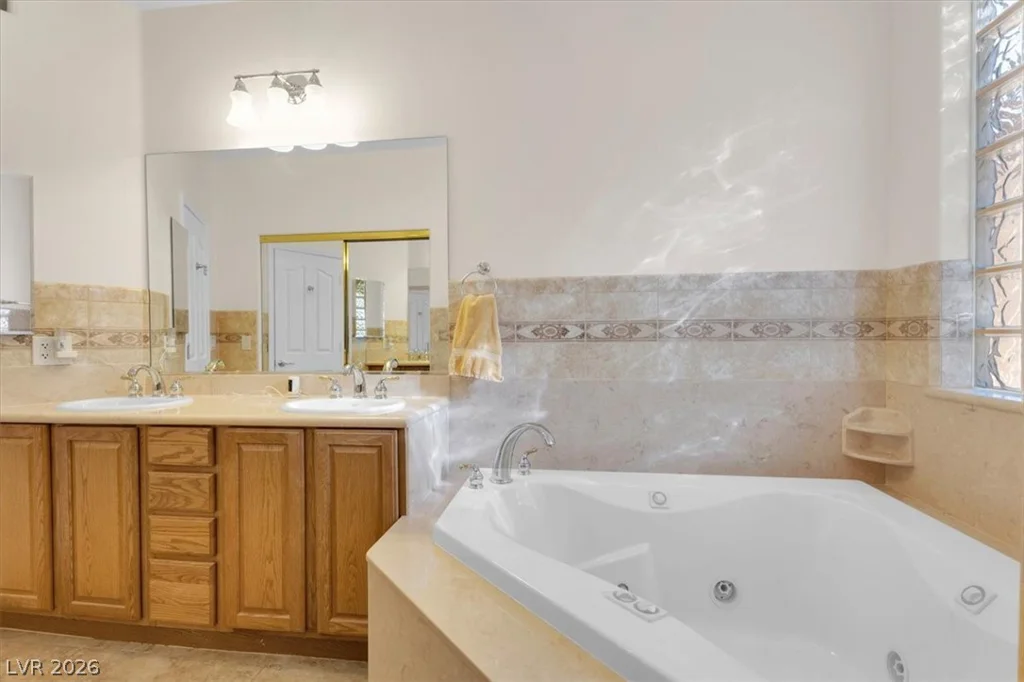 2237 Suffron Hills, Henderson, NV 89044
