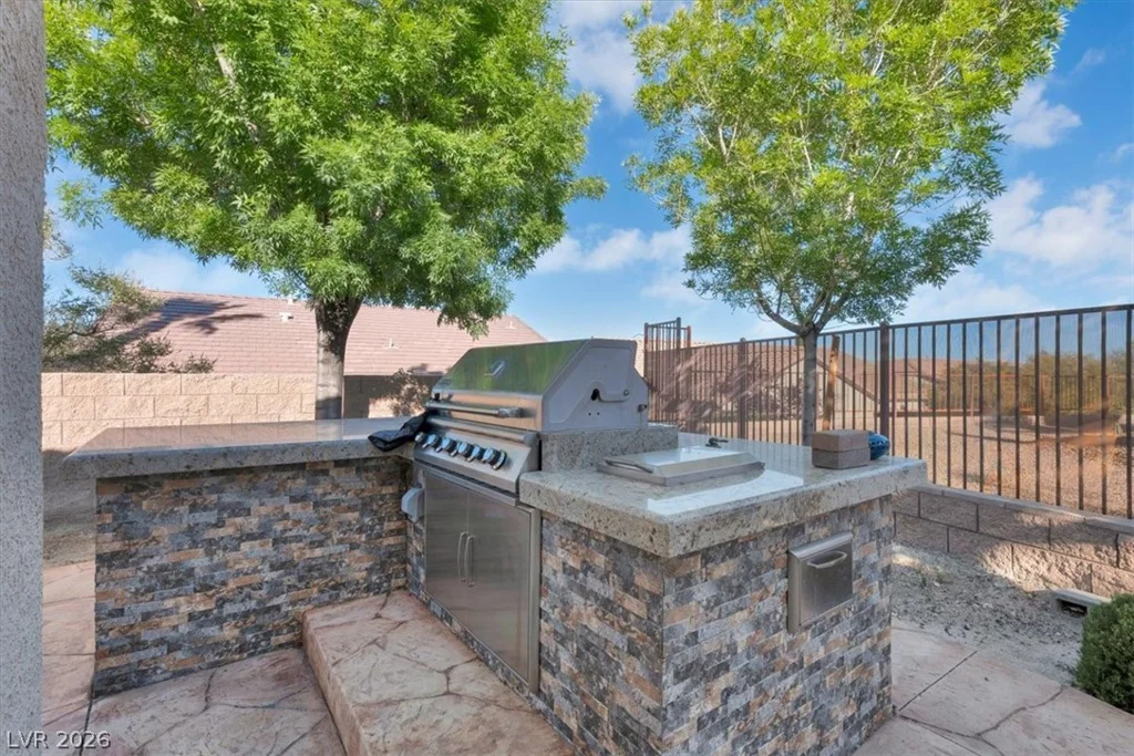 2237 Suffron Hills, Henderson, NV 89044