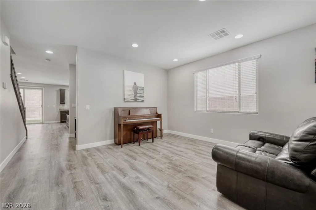 10532 Sparks Summit, Las Vegas, NV 89166