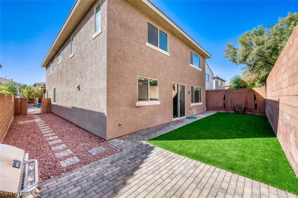 10532 Sparks Summit, Las Vegas, NV 89166