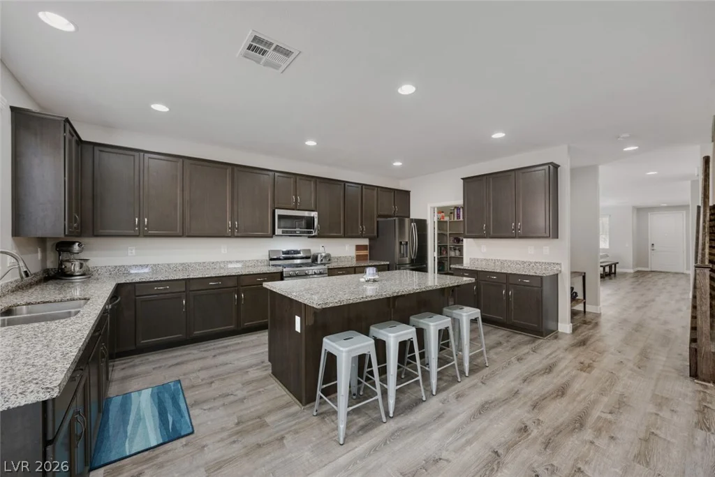 10532 Sparks Summit, Las Vegas, NV 89166