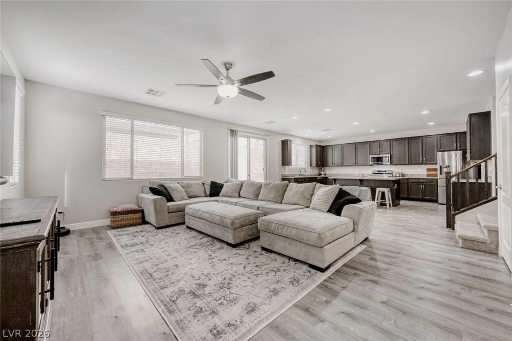 10532 Sparks Summit, Las Vegas, NV 89166