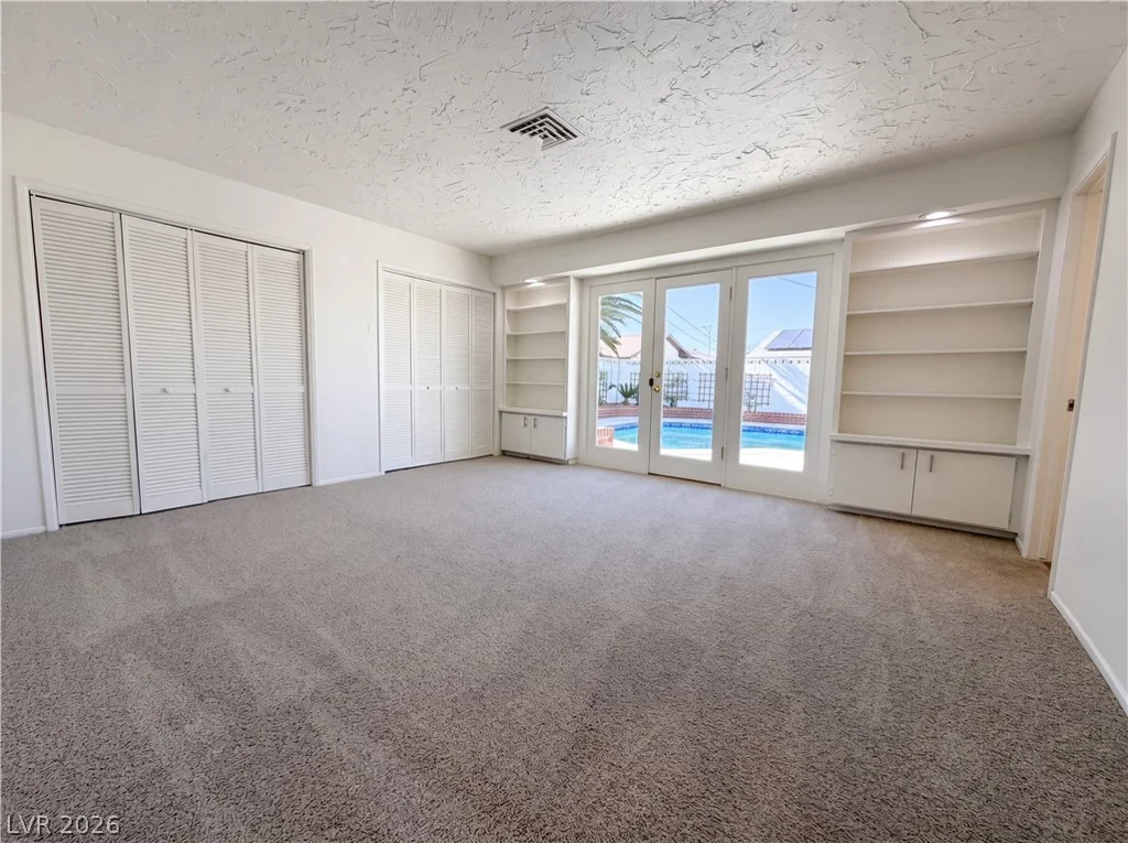 3800 El Portal, Las Vegas, NV 89102