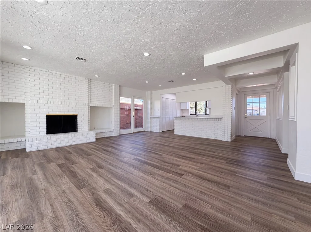 3800 El Portal, Las Vegas, NV 89102