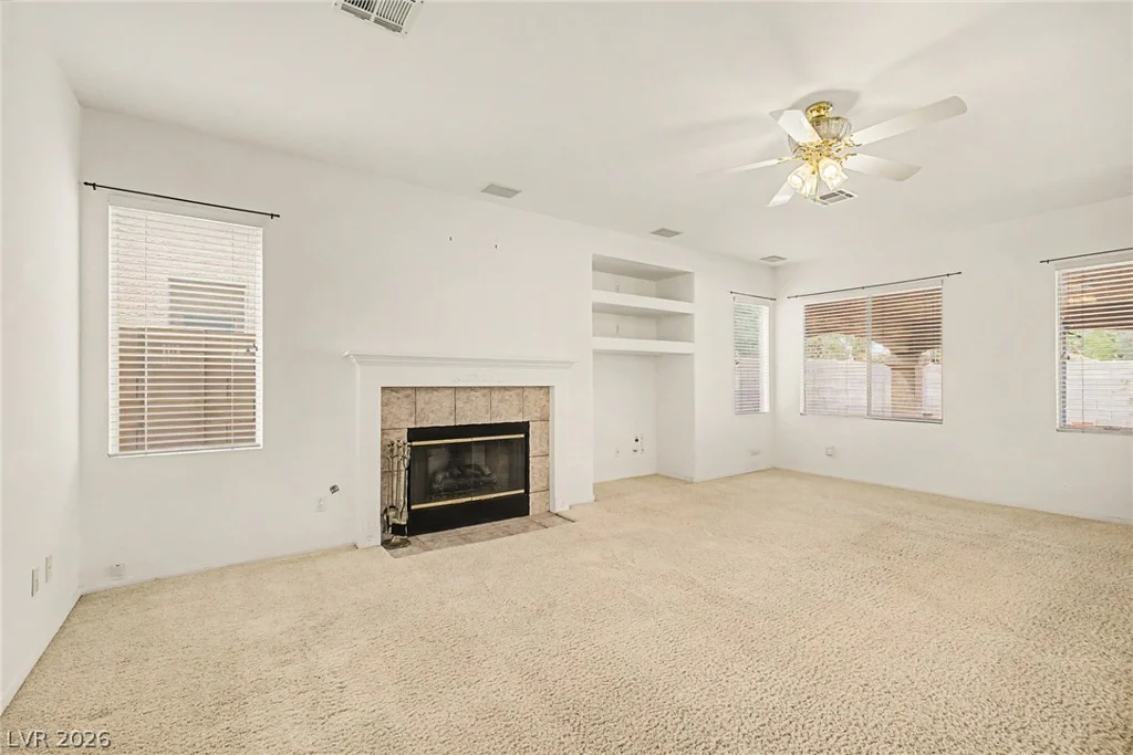 9367 Chateau St Jean, Las Vegas, NV 89123