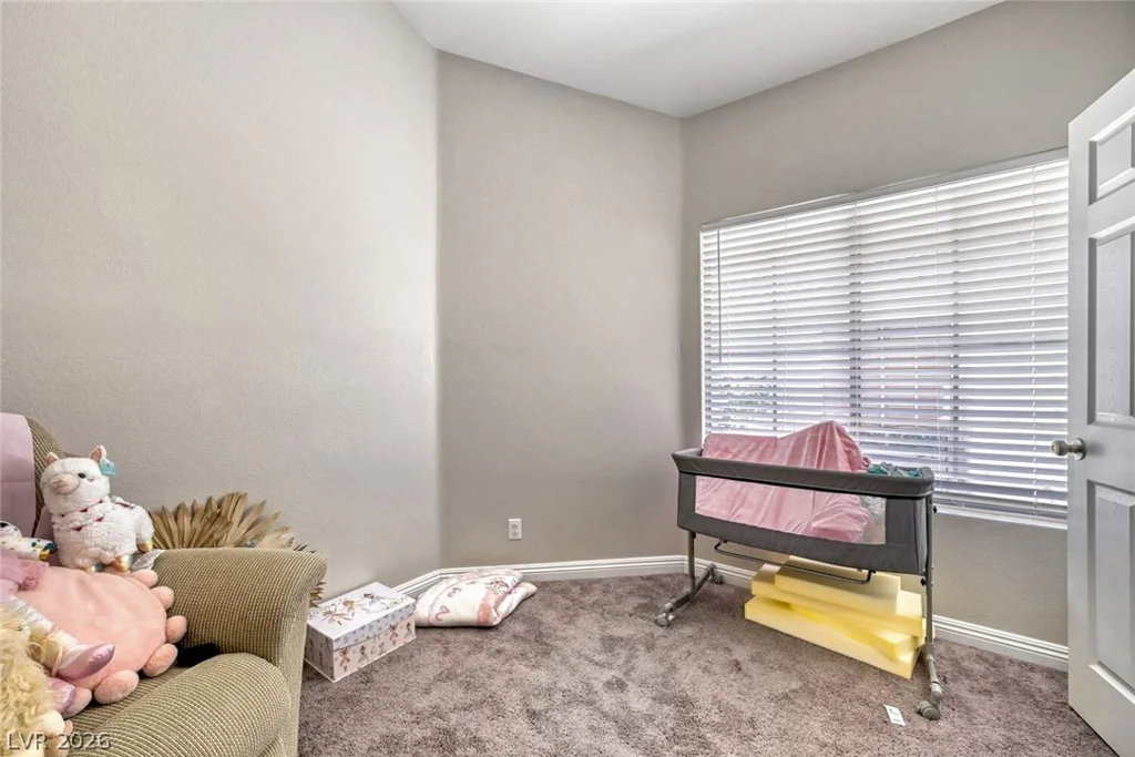 1586 Angel Falls, Las Vegas, NV 89142