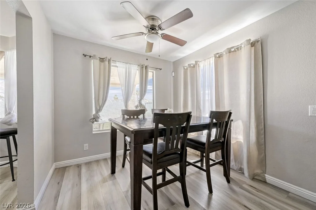 1586 Angel Falls, Las Vegas, NV 89142