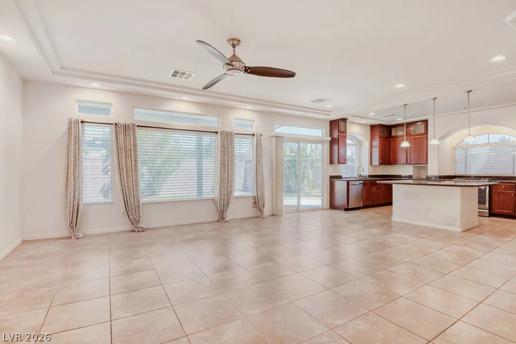 6408 Mount Eden, Las Vegas, NV 89139