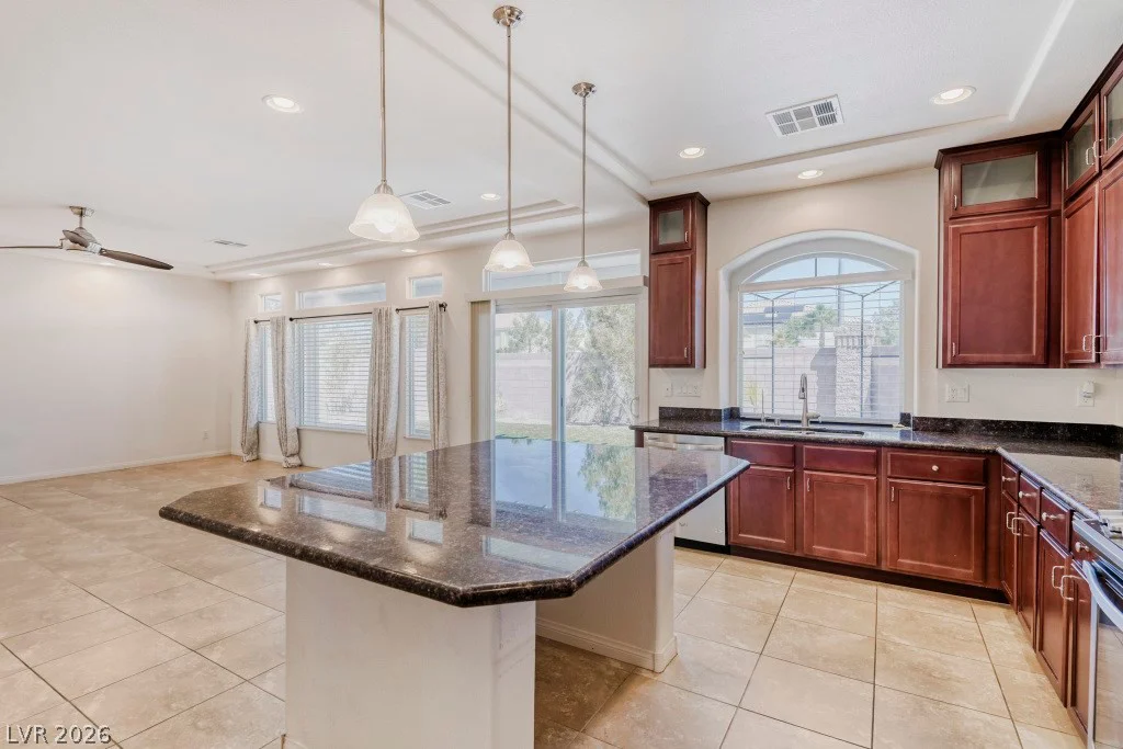 6408 Mount Eden, Las Vegas, NV 89139