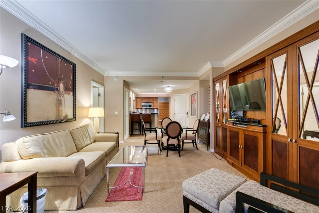 125 HARMON, Las Vegas, NV 89109