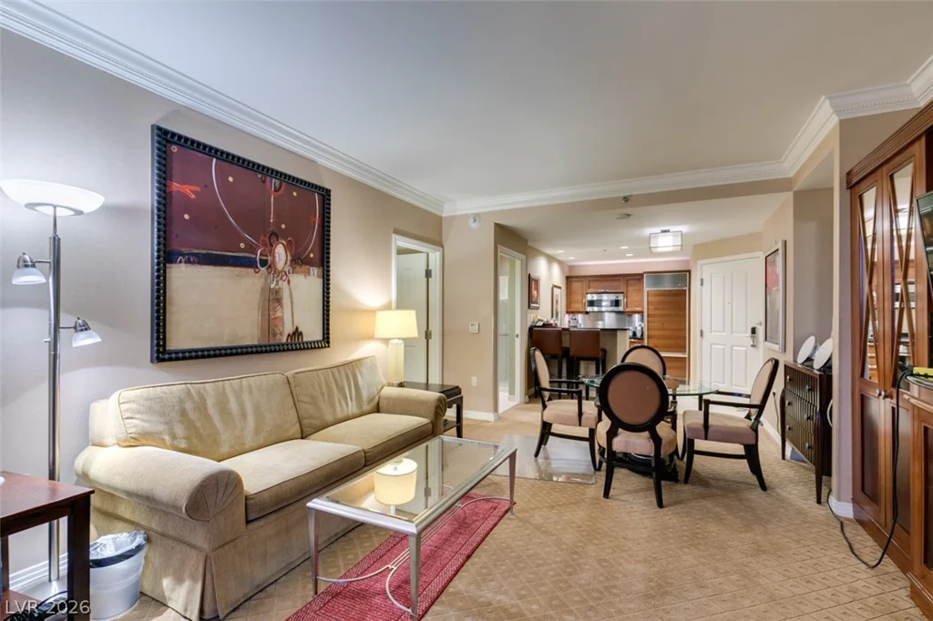 125 HARMON, Las Vegas, NV 89109