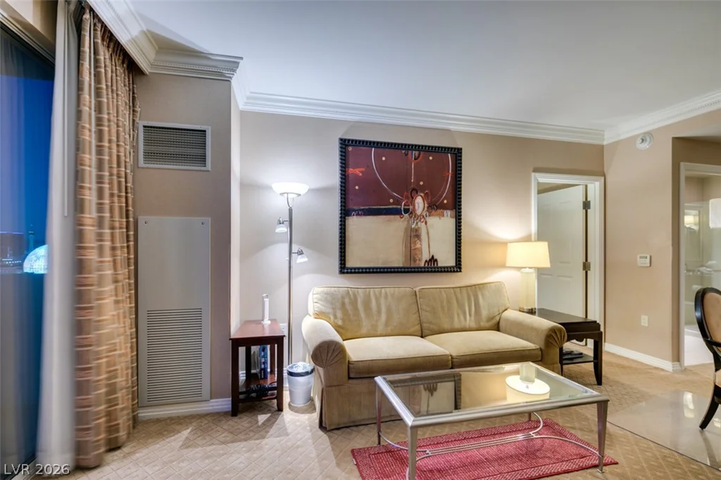 125 HARMON, Las Vegas, NV 89109