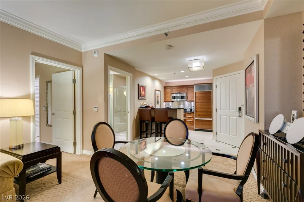 125 HARMON, Las Vegas, NV 89109