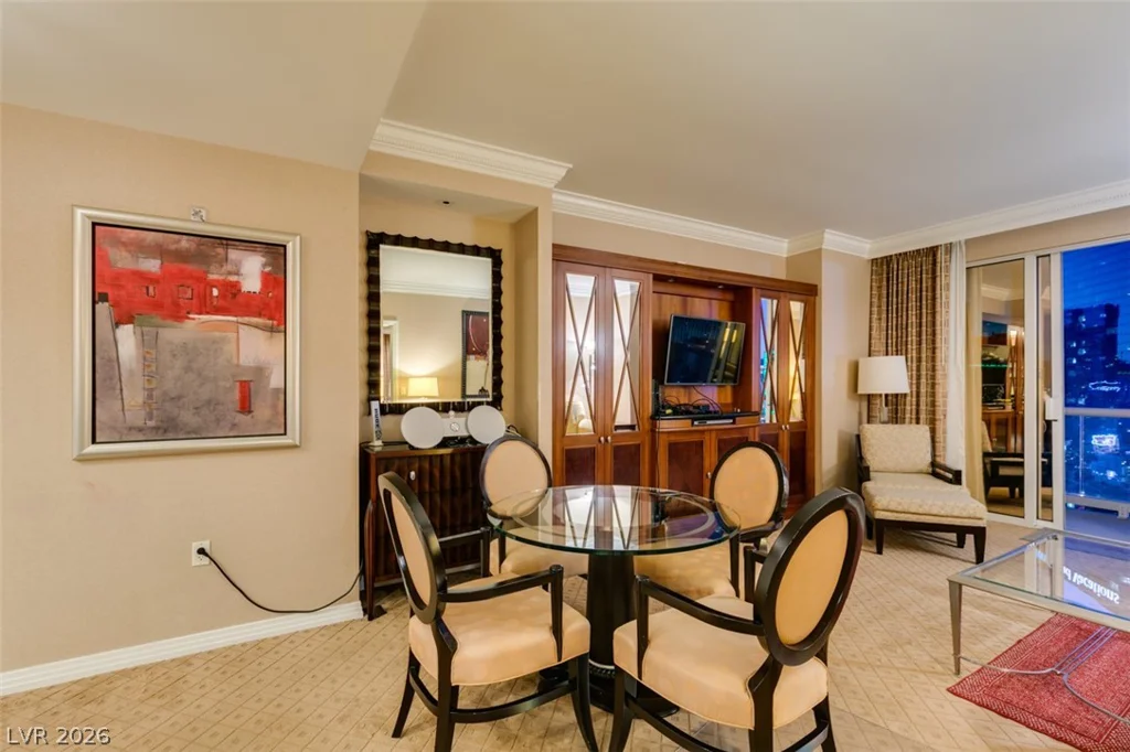 125 HARMON, Las Vegas, NV 89109