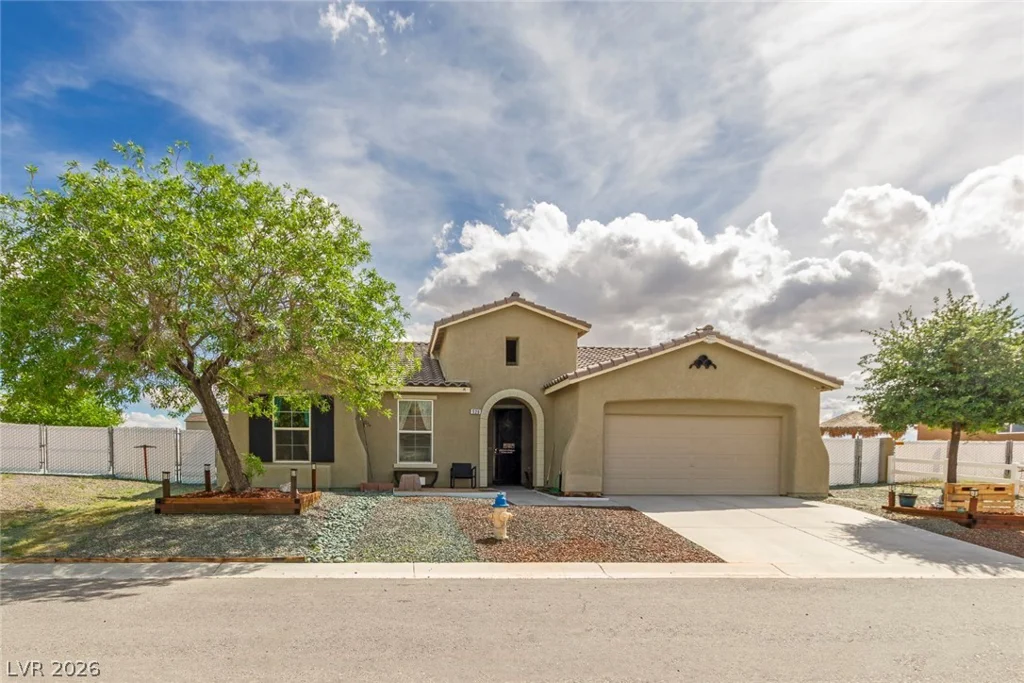 529 Lampshire, Pahrump, NV 89060