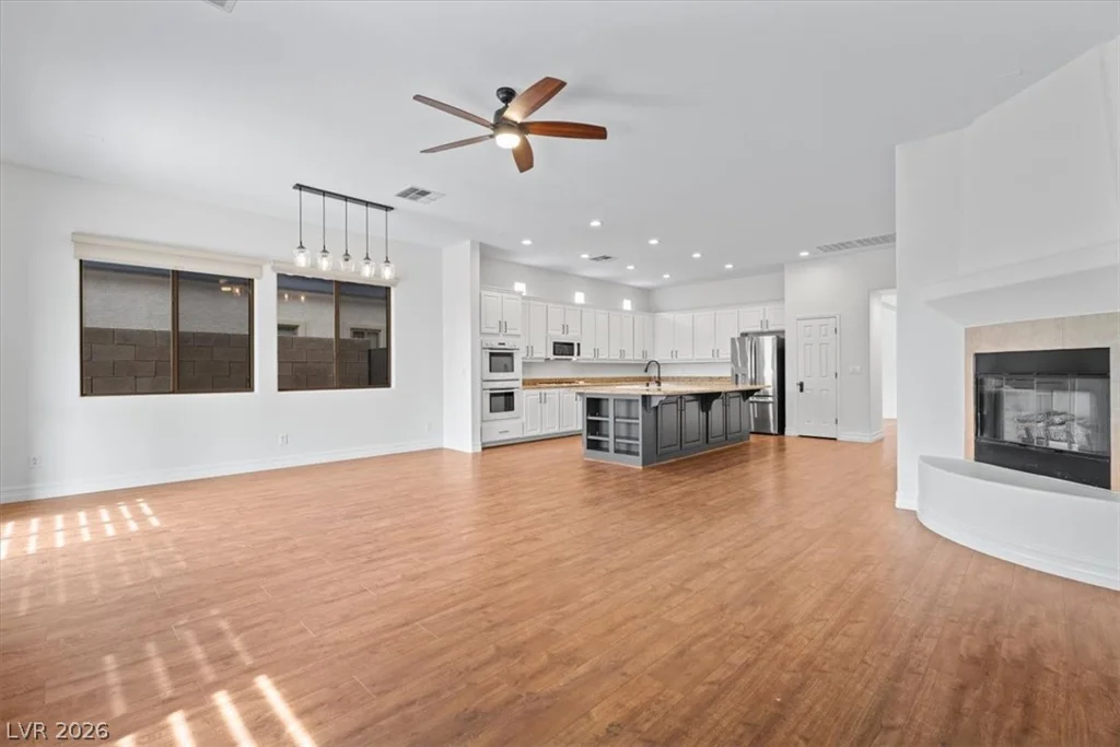 1007 Via Calderia, Henderson, NV 89011
