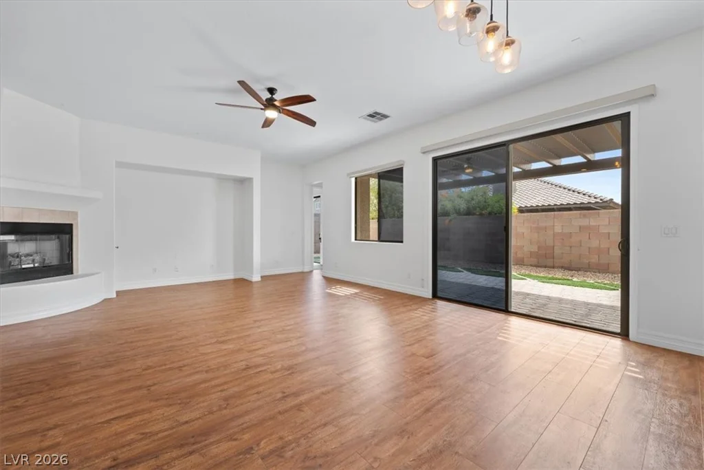 1007 Via Calderia, Henderson, NV 89011