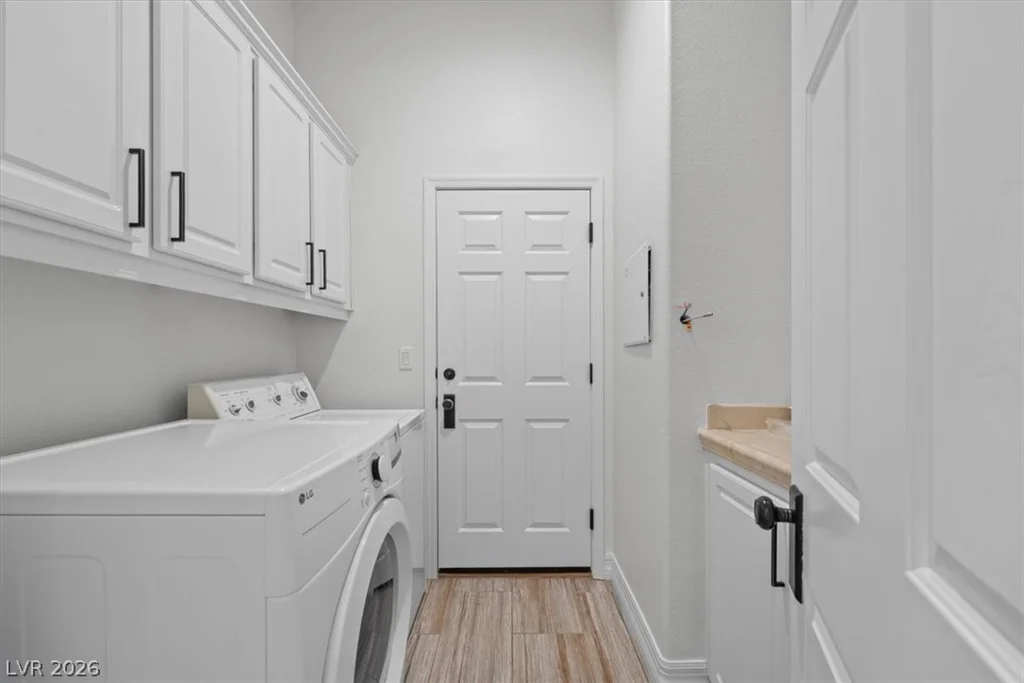 1007 Via Calderia, Henderson, NV 89011