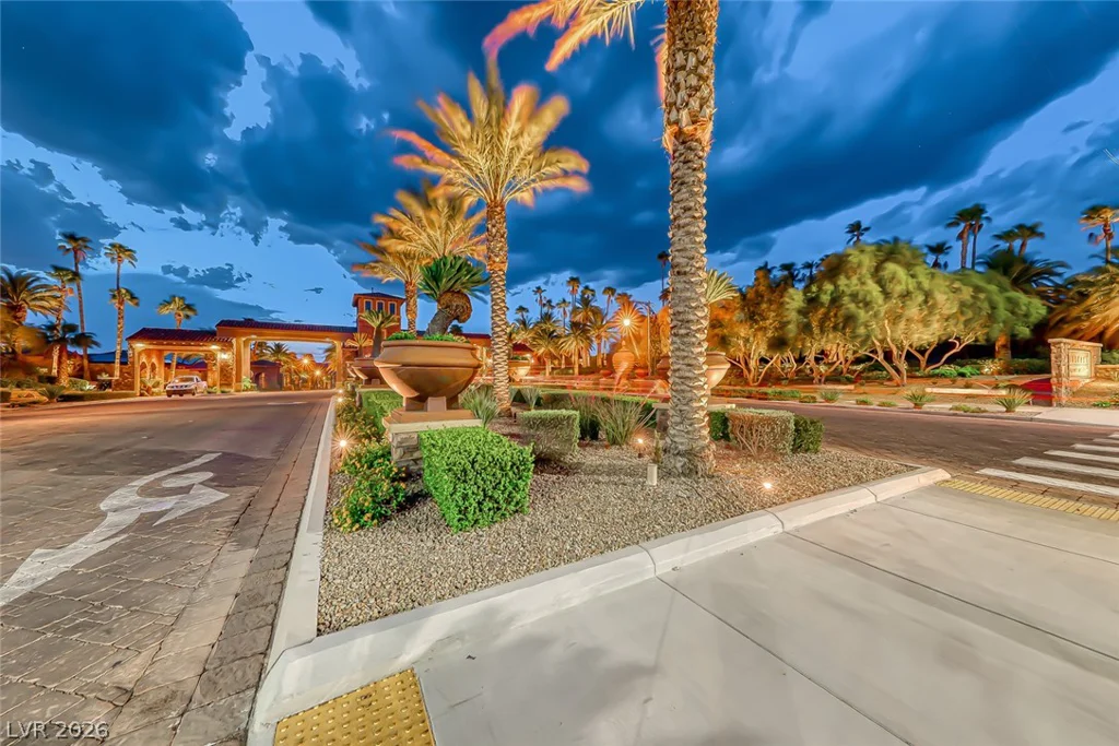 1007 Via Calderia, Henderson, NV 89011