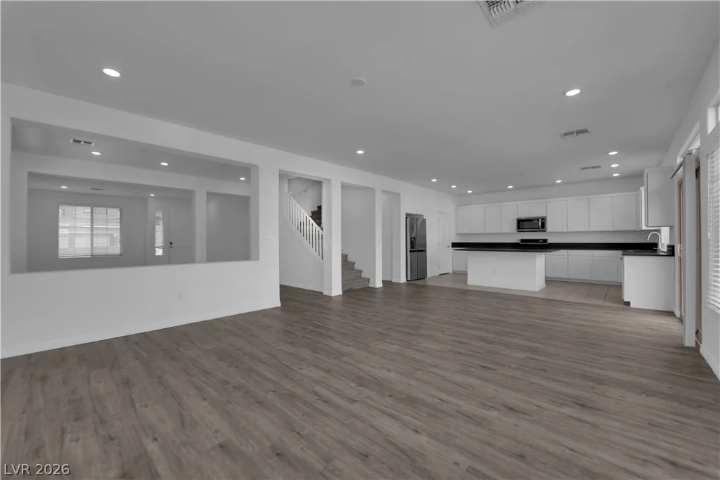650 Steep Canyon, Las Vegas, NV 89183