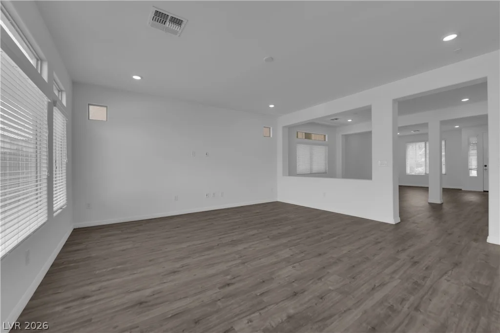 650 Steep Canyon, Las Vegas, NV 89183